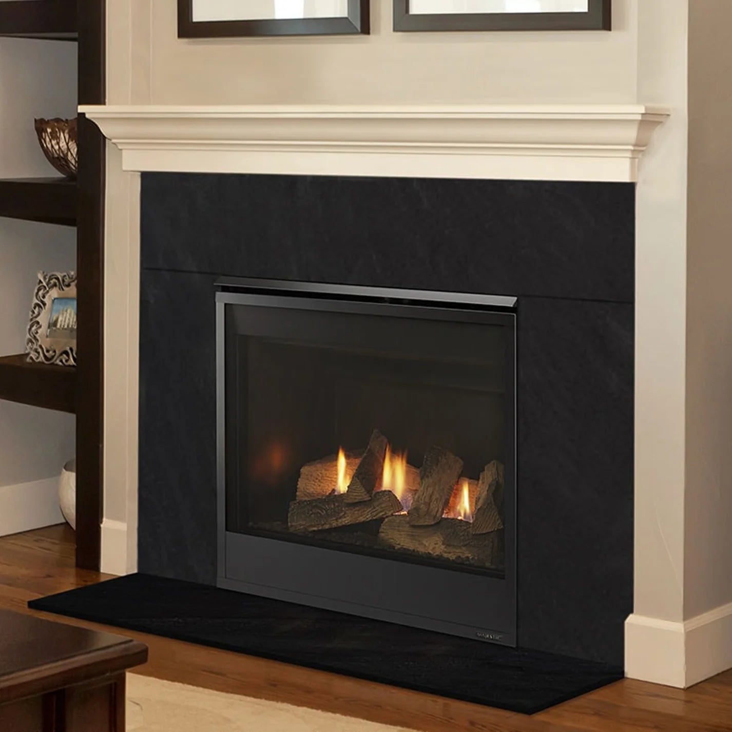 Majestic Mercury 32 Direct Vent Gas Fireplace - MERC32