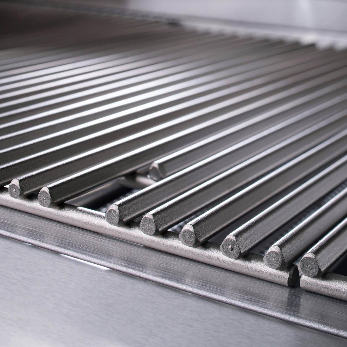 Blaze 32 4-Burner Marine Grade LTE Grill - BLZ-4LTE2MG