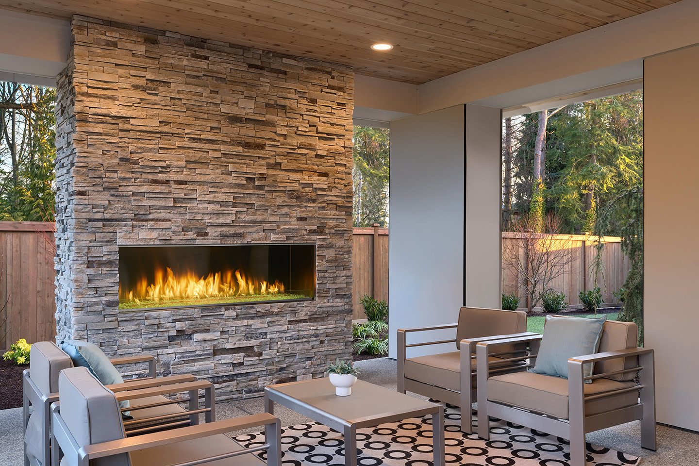 Lanai-60-inch-Outdoor-Single-Sided-Linear-Gas-Fireplace.JPG